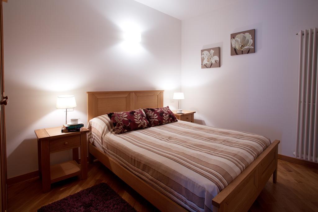 5 Luxury Laglio Apartments-By Italian Apartments 部屋 写真